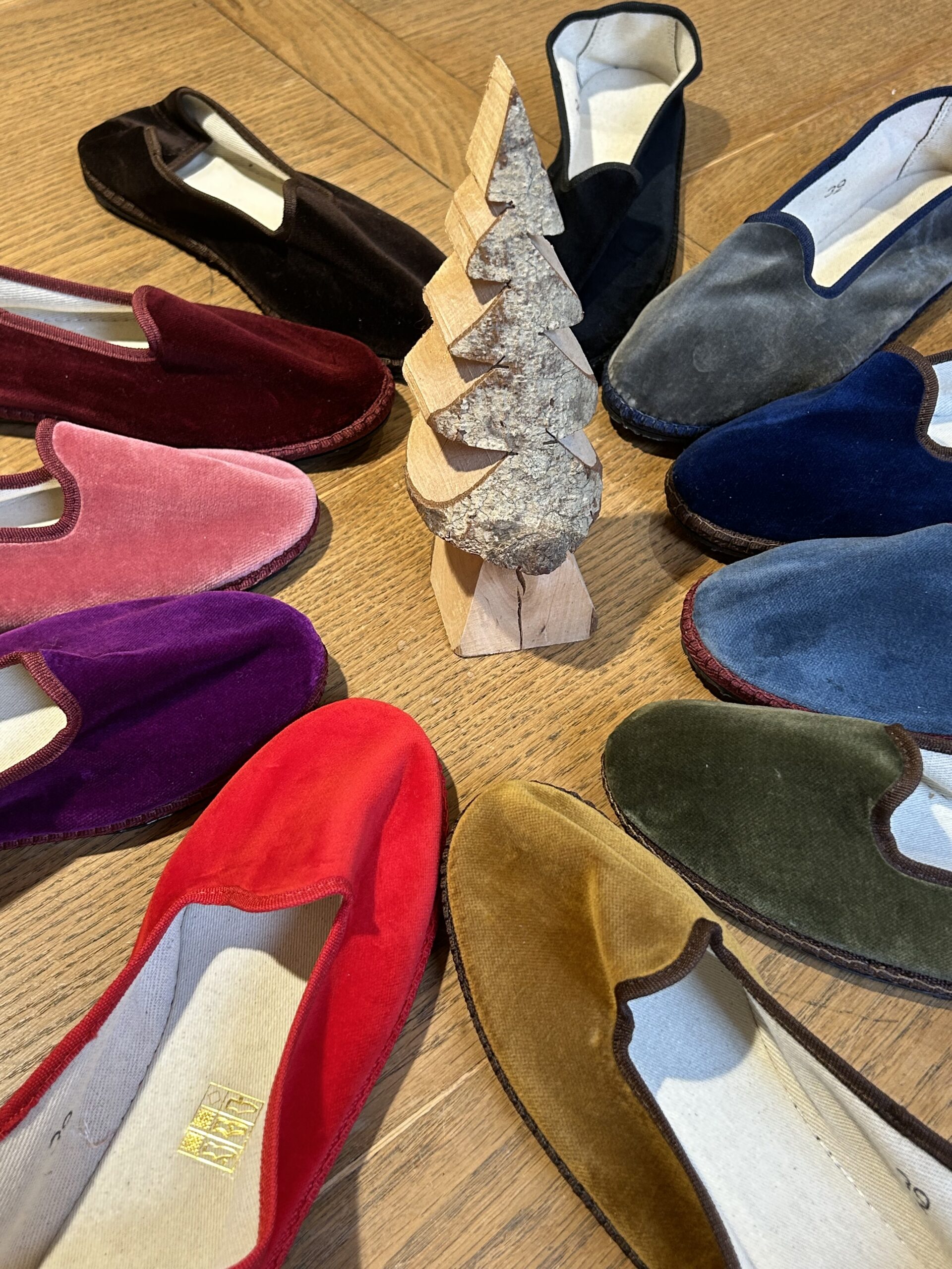 friulana classica in velluto modello Didi Risi Milano