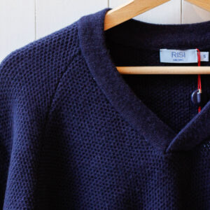 maglione scollo a V da uomo pura lana lavorazione nido d'ape modello Arturo Risi Milano