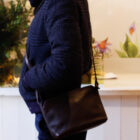 borsetta a tracolla piccola in pelle modello Zora RISI Milano