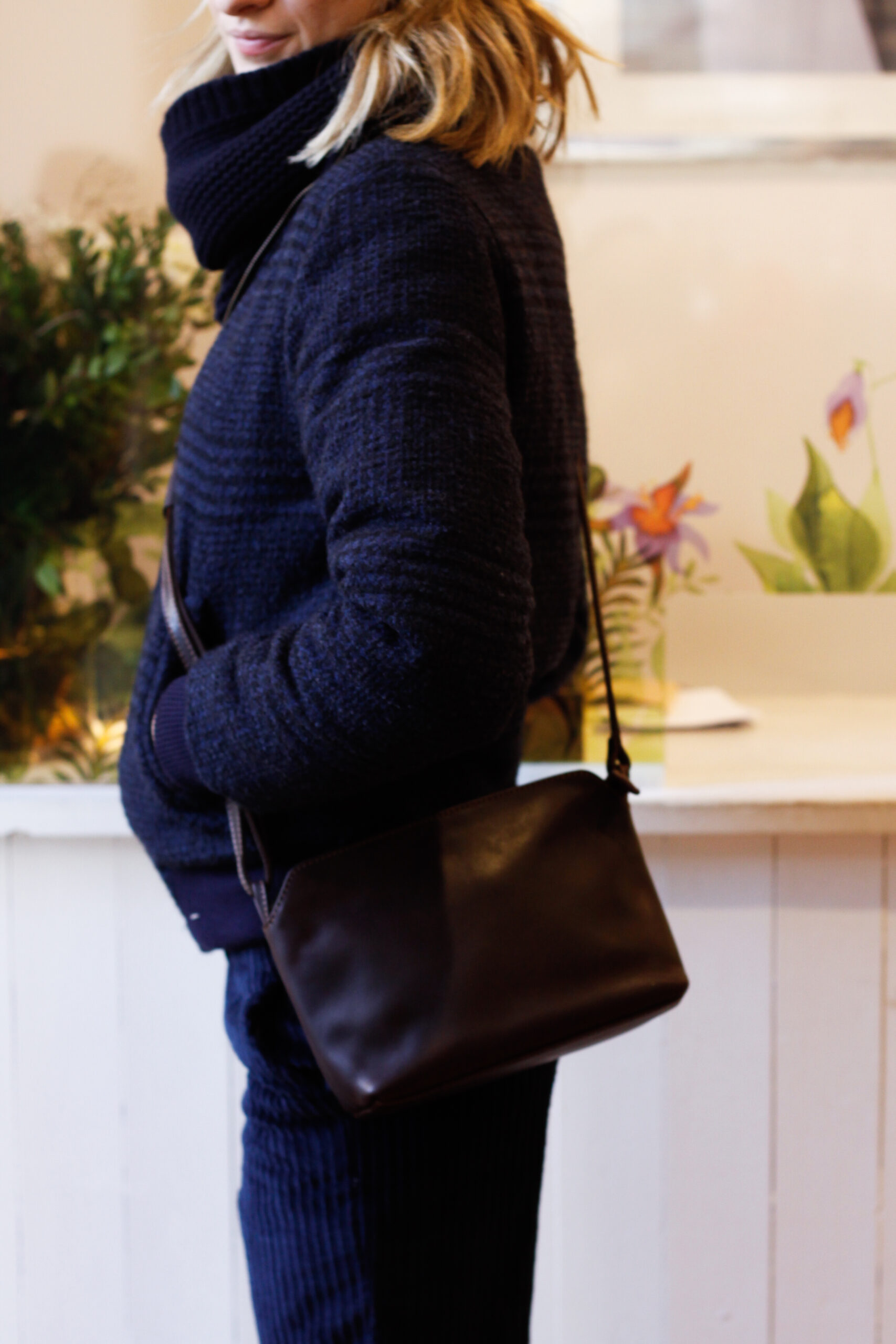 borsetta a tracolla piccola in pelle modello Zora RISI Milano