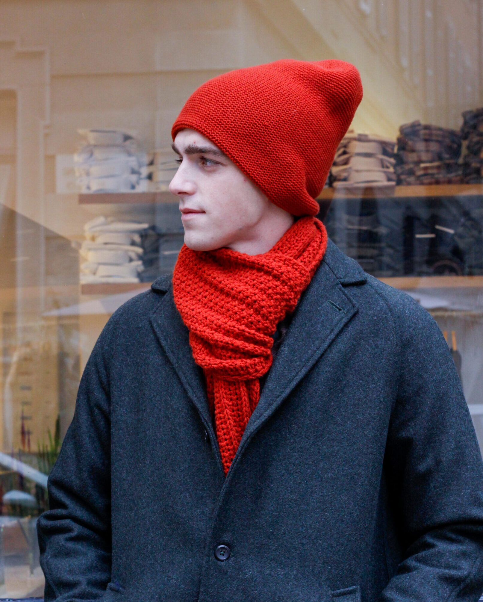 cappellino in lana e cashmere modello Italo e sciarpa lana e cashmere modello Vera RISI Milano