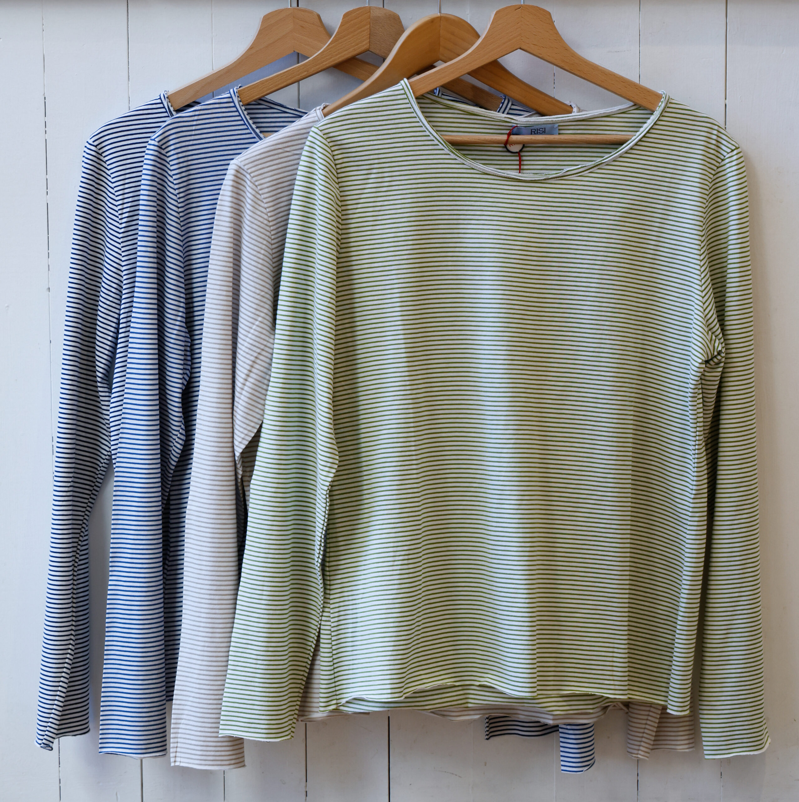 t-shirt manica lunga donna a righe in cotone modello Claretta negozio RISI Milano