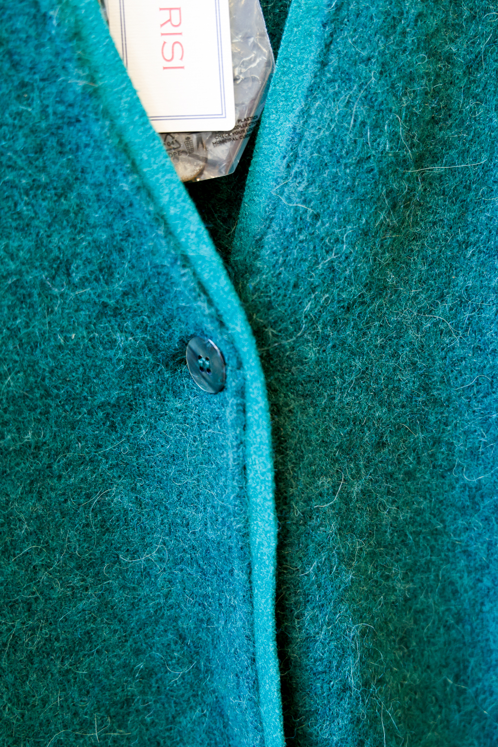 cardigan in lana modello Cleo RISI Milano